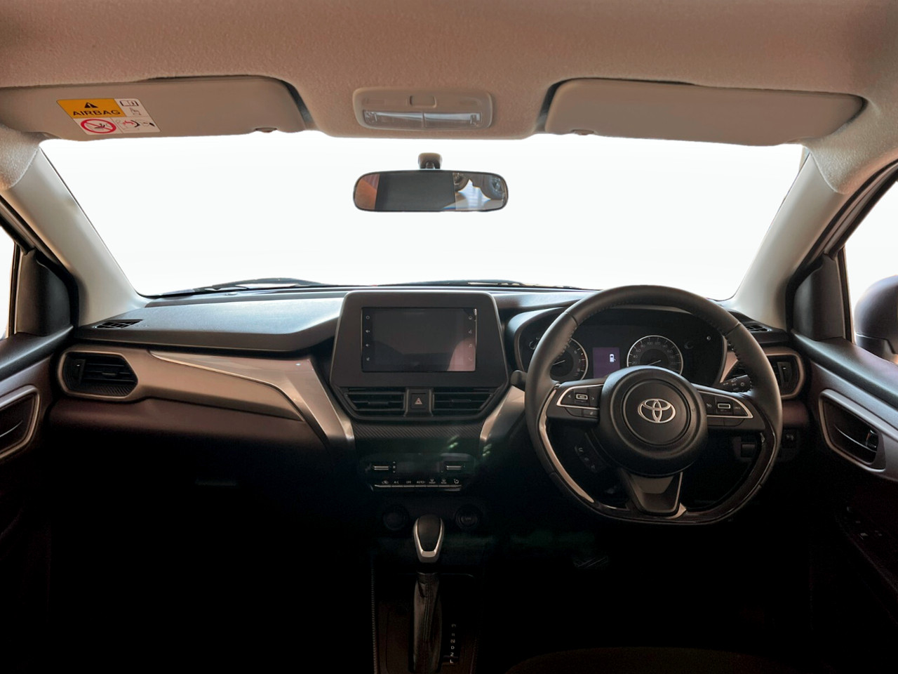 Toyota STARLET CROSS 1.5 XS AUTO