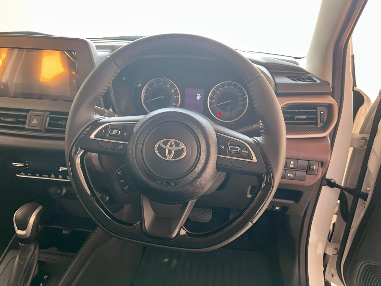 Toyota STARLET CROSS 1.5 XS AUTO