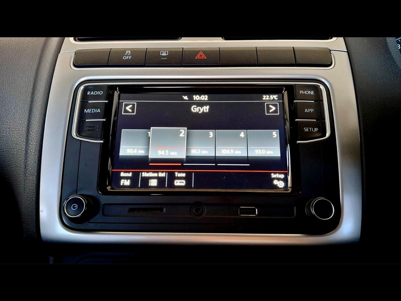 Volkswagen POLO VIVO HATCH 1.6 MAXX