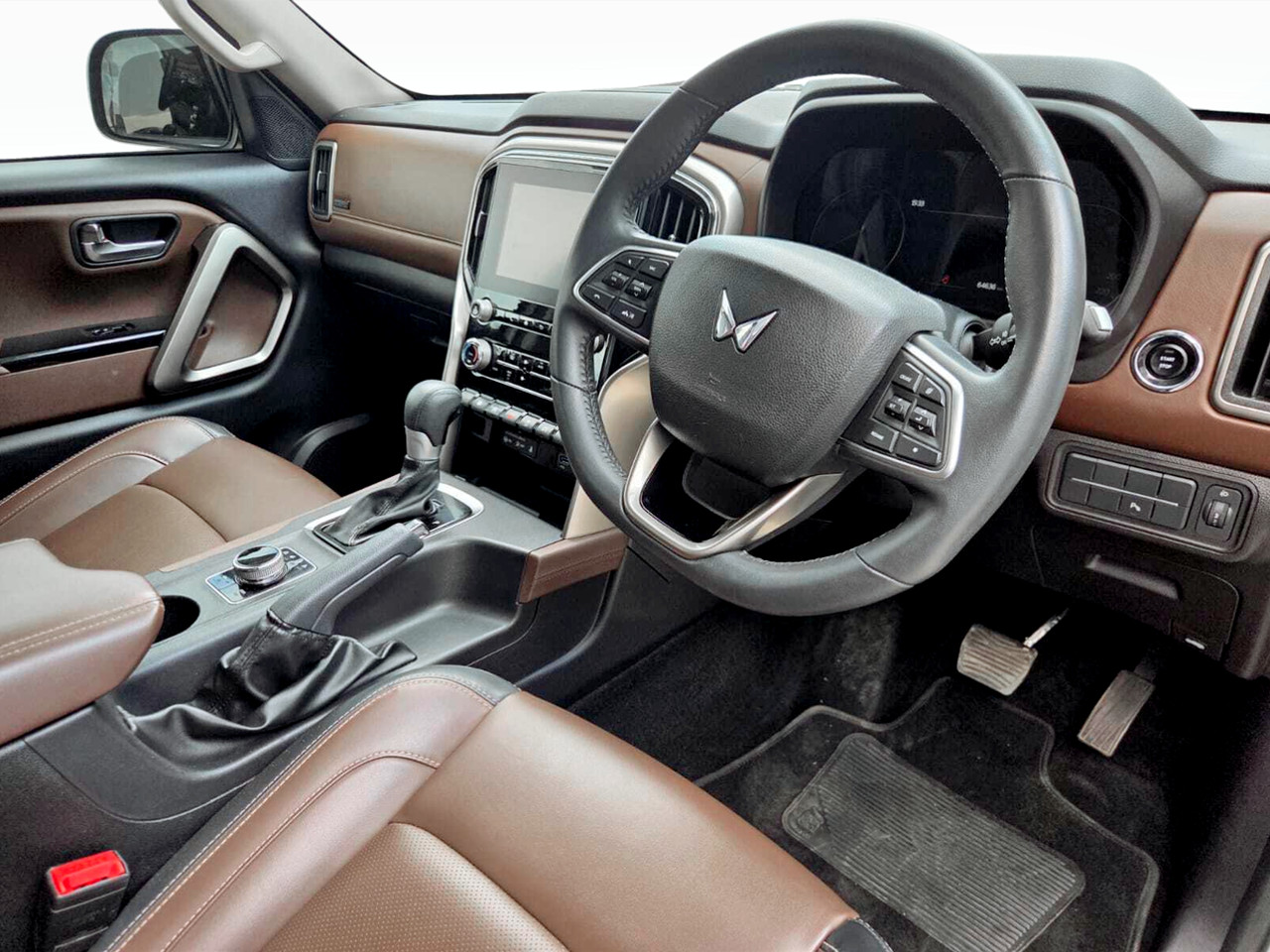 Mahindra SCORPIO-N 2.2D Z8L 4XPLOR ADVENTURE