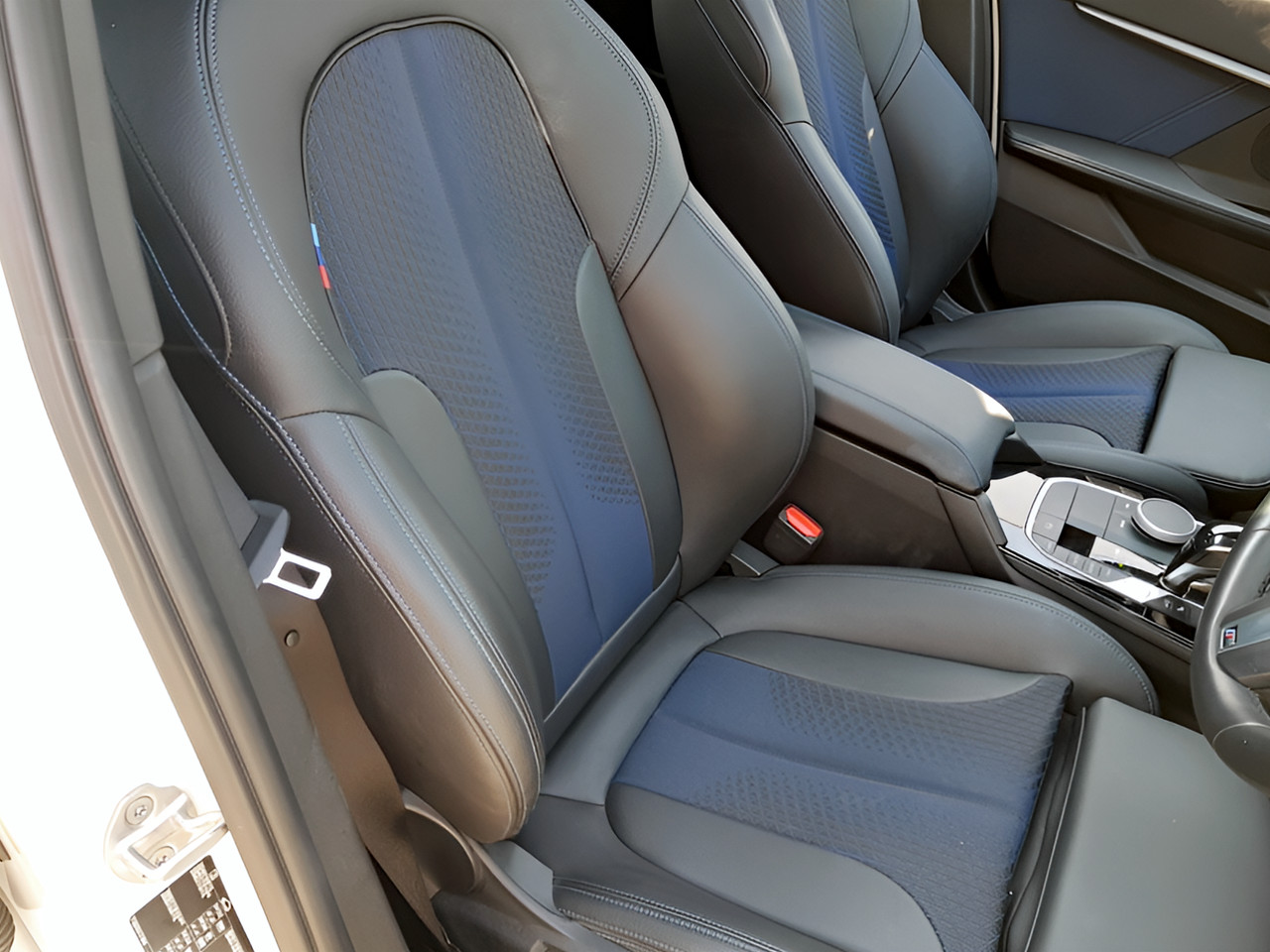 BMW 1 Series 118I 5-DOOR SPORT LINE AUTO