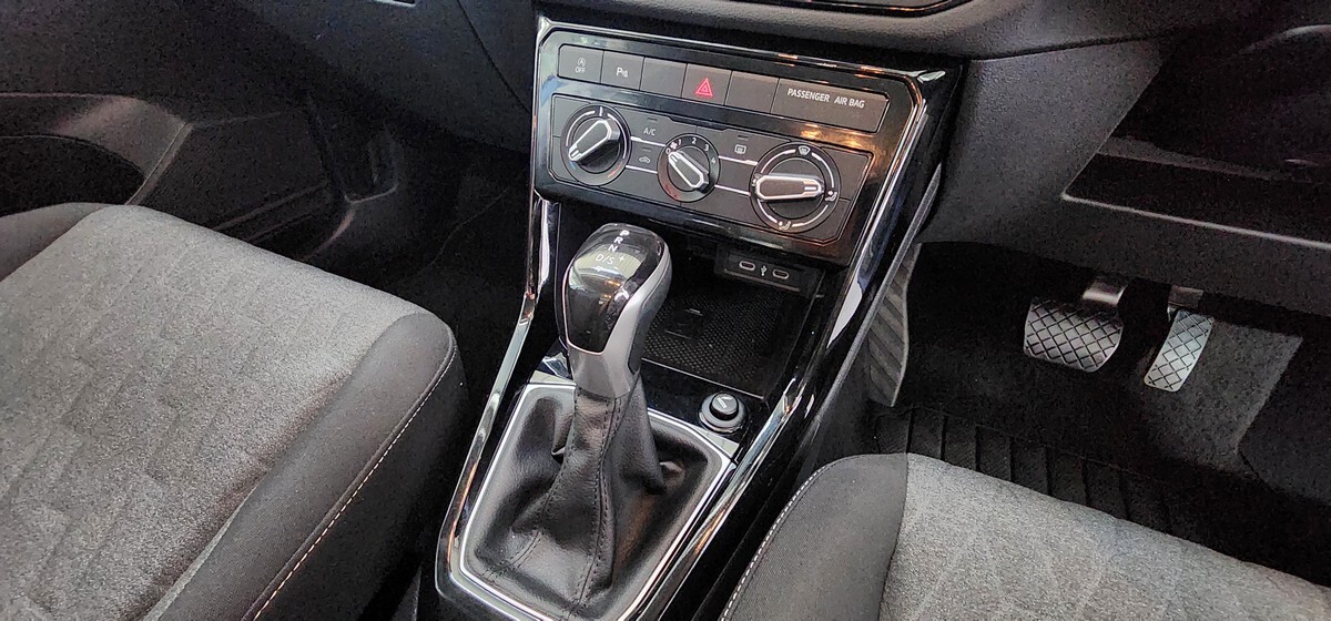 Volkswagen T-cross 1.0TSI LIFE