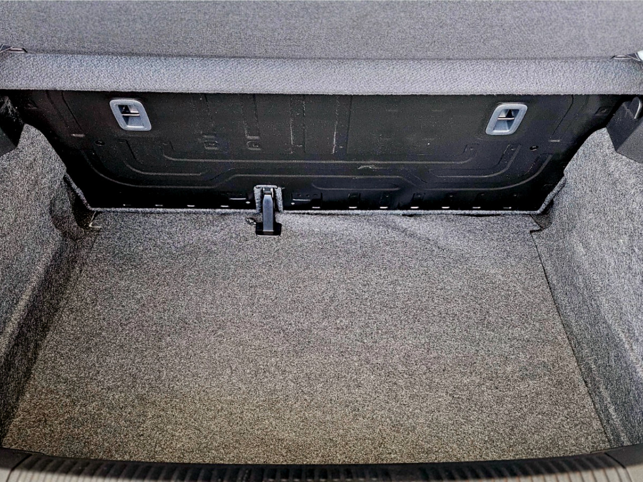 Volkswagen POLO VIVO 1.4 LIFE