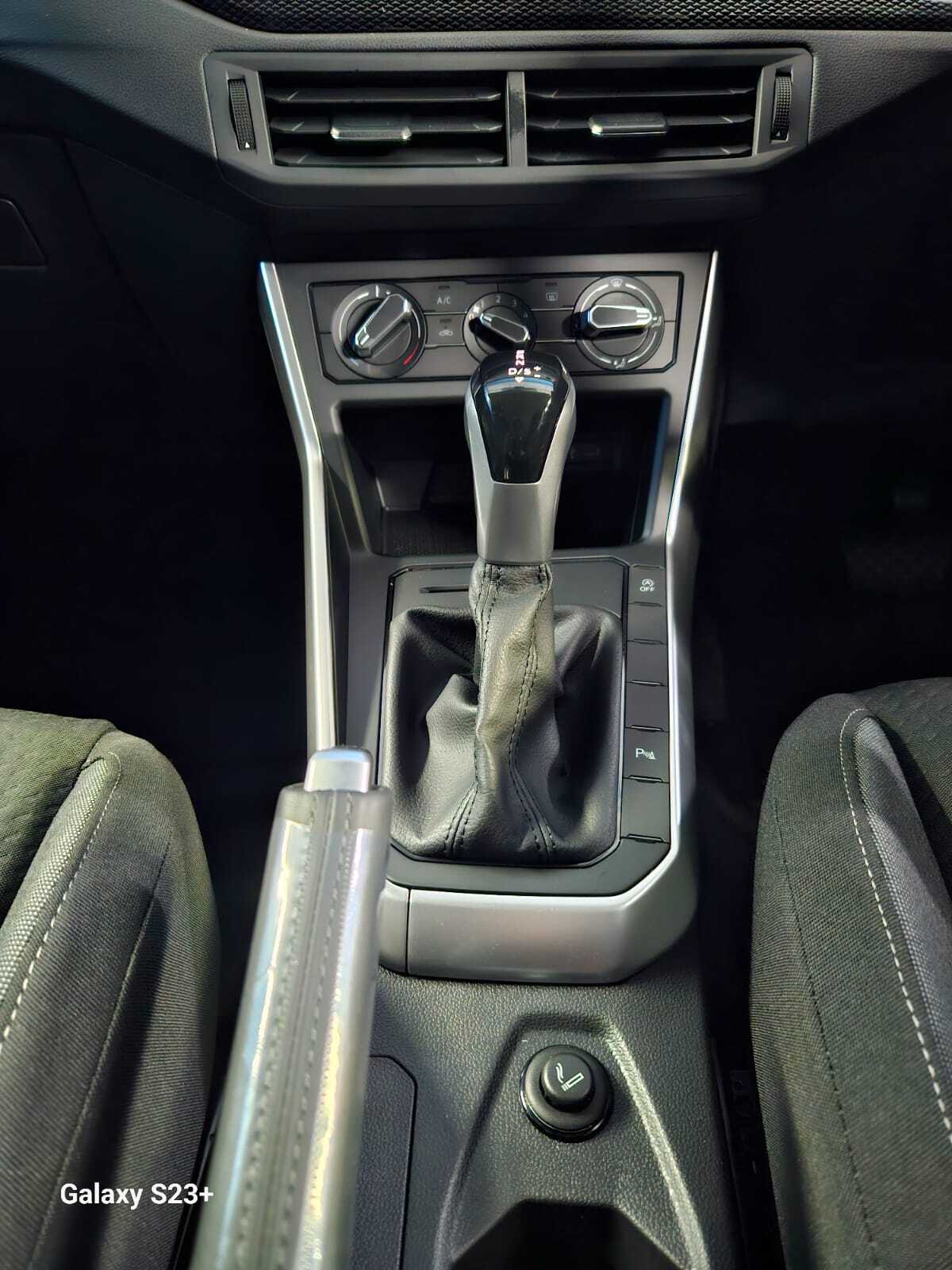 Volkswagen Polo 1.0 TSI LIFE DSG