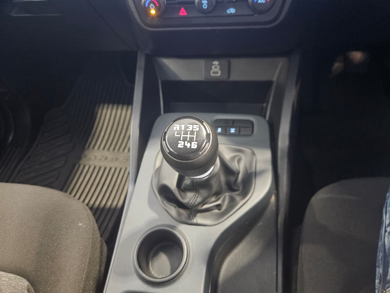Ford Ranger 2.0 SIT DOUBLE CAB XL MANUAL