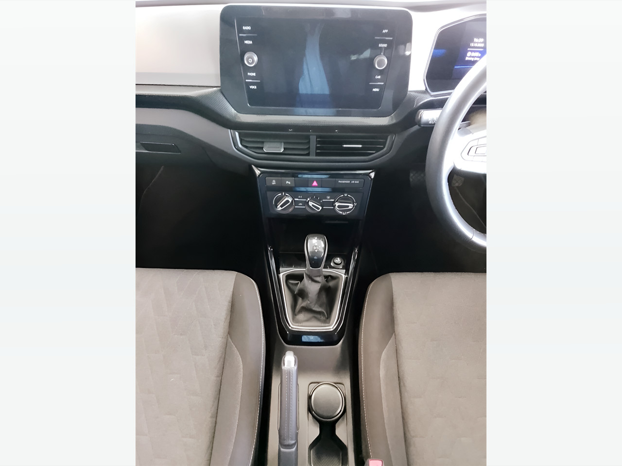 Volkswagen T-cross 1.0TSI LIFE