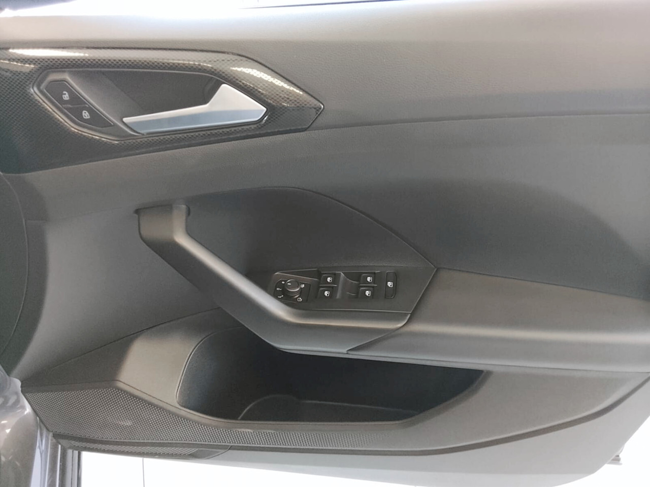Volkswagen T-cross 1.0TSI LIFE