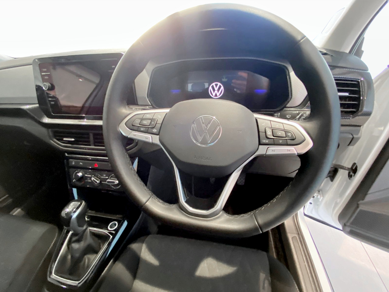 Volkswagen T-cross 1.0TSI LIFE