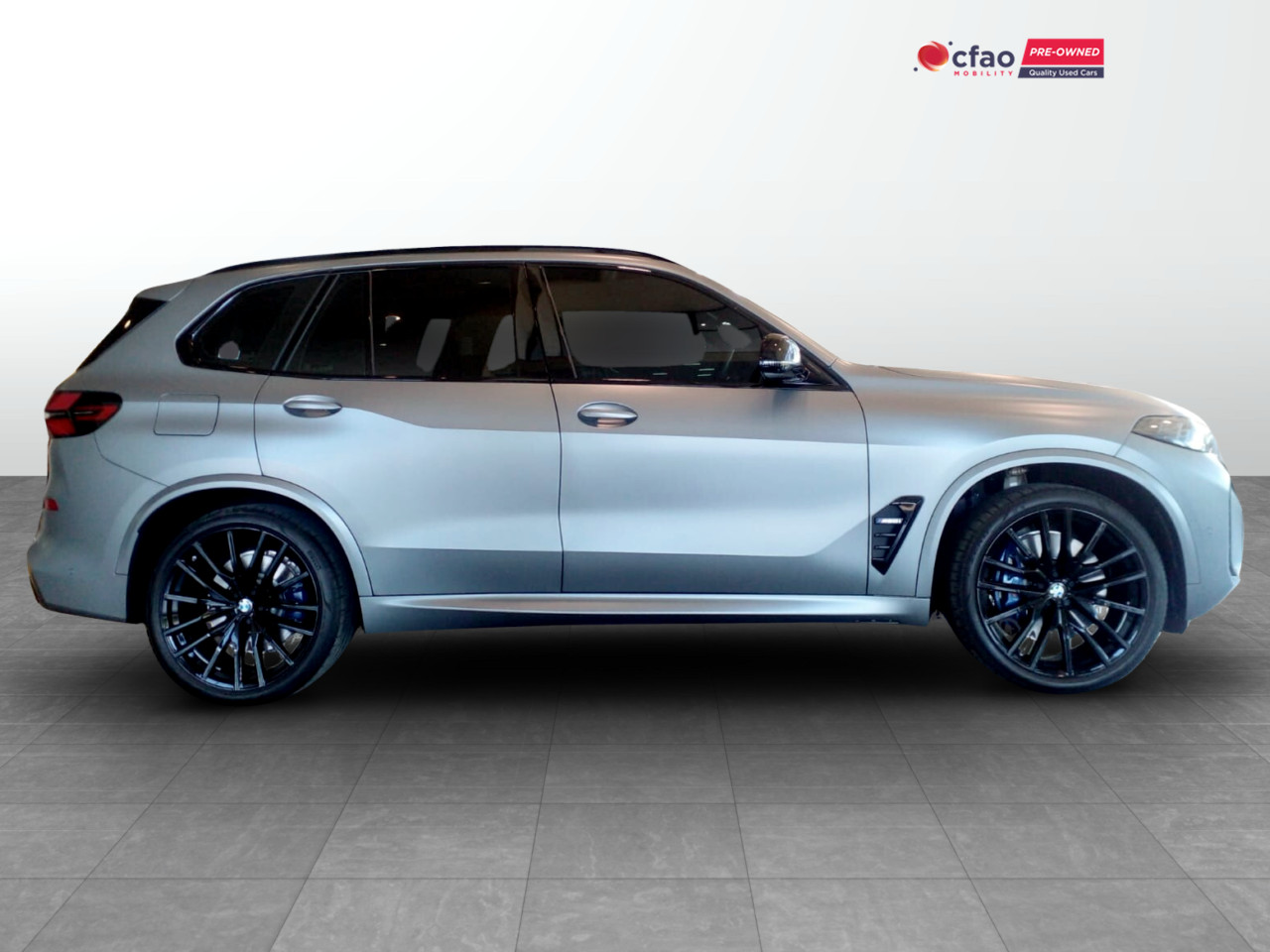 BMW X5 M60I