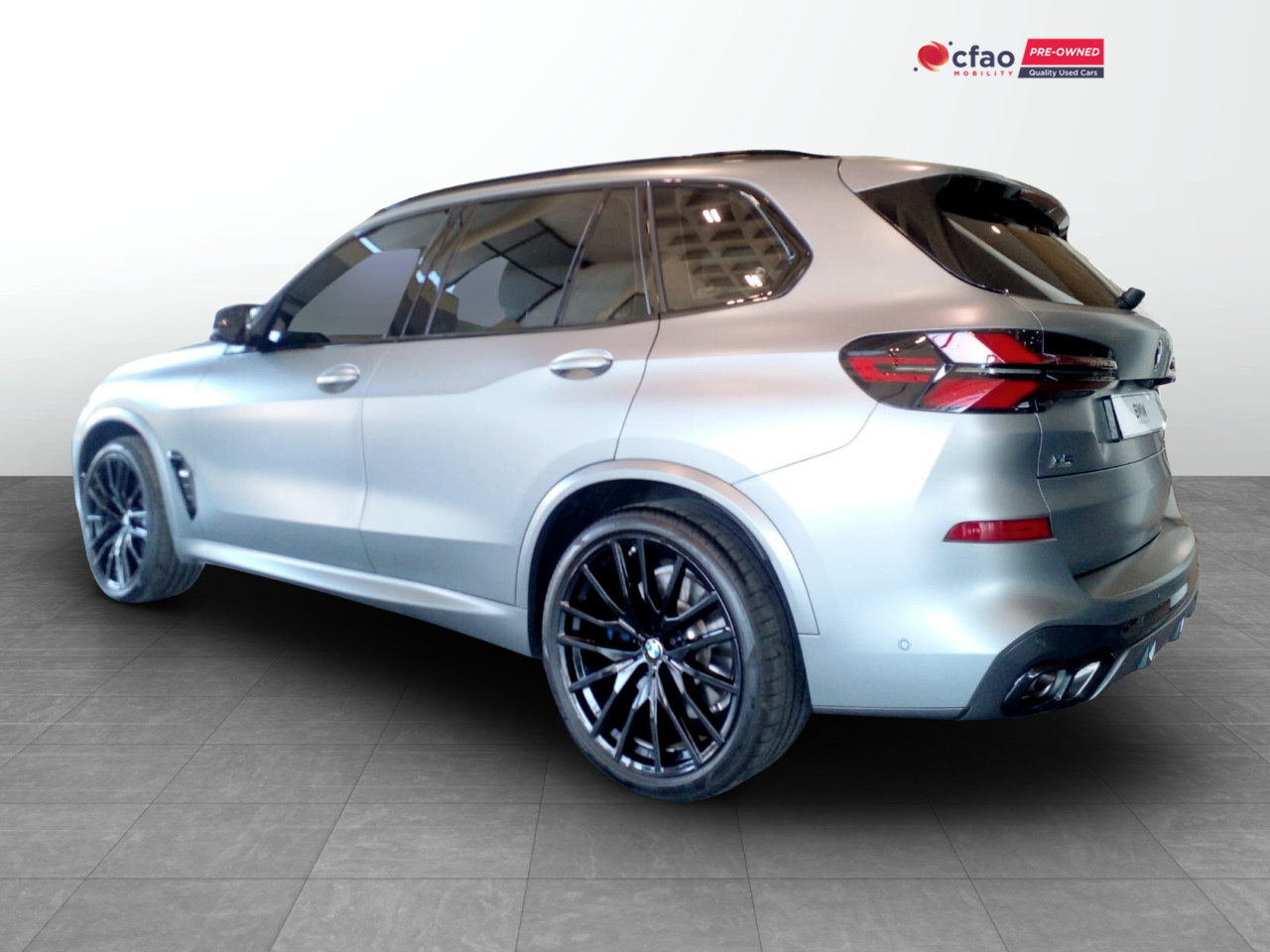 BMW X5 M60I