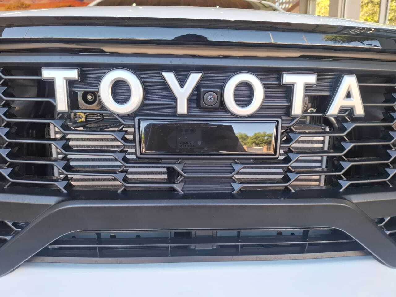 Toyota Hilux 2.8GD-6 DOUBLE CAB 4X4 GR-SPORT