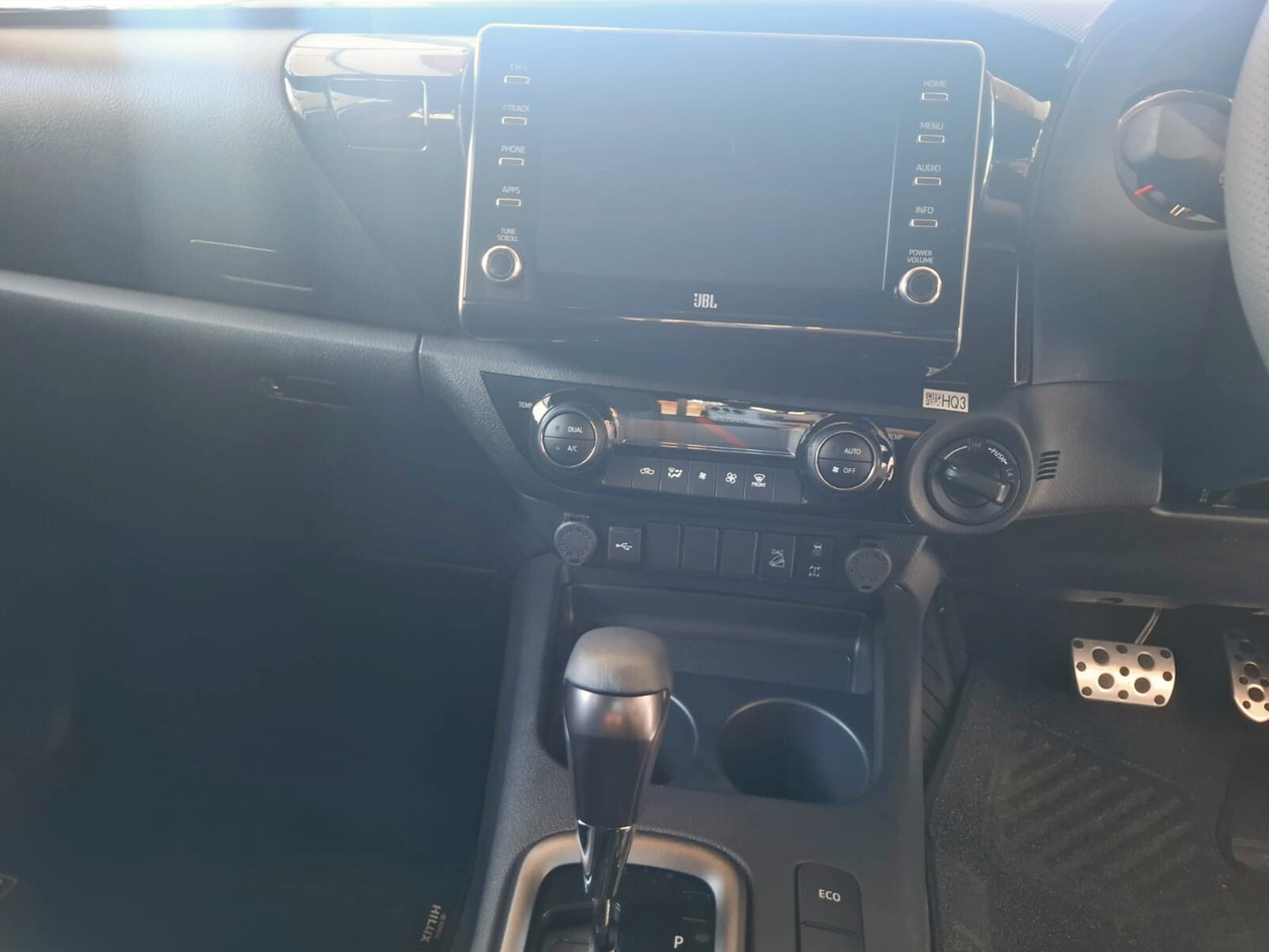 Toyota Hilux 2.8GD-6 DOUBLE CAB 4X4 GR-SPORT