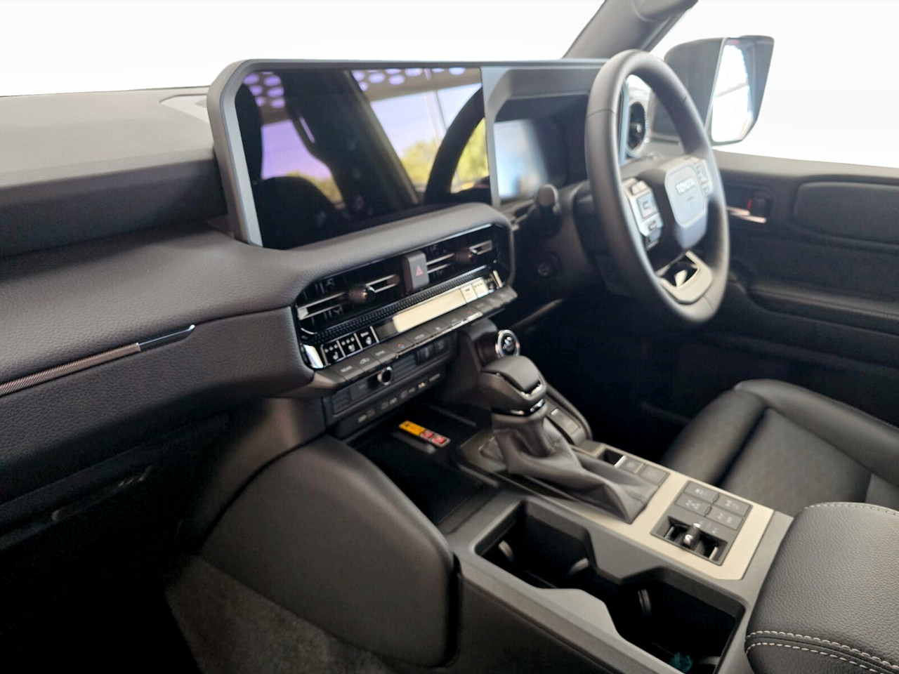 Toyota Land Cruiser Prado 2.8GD VX-R