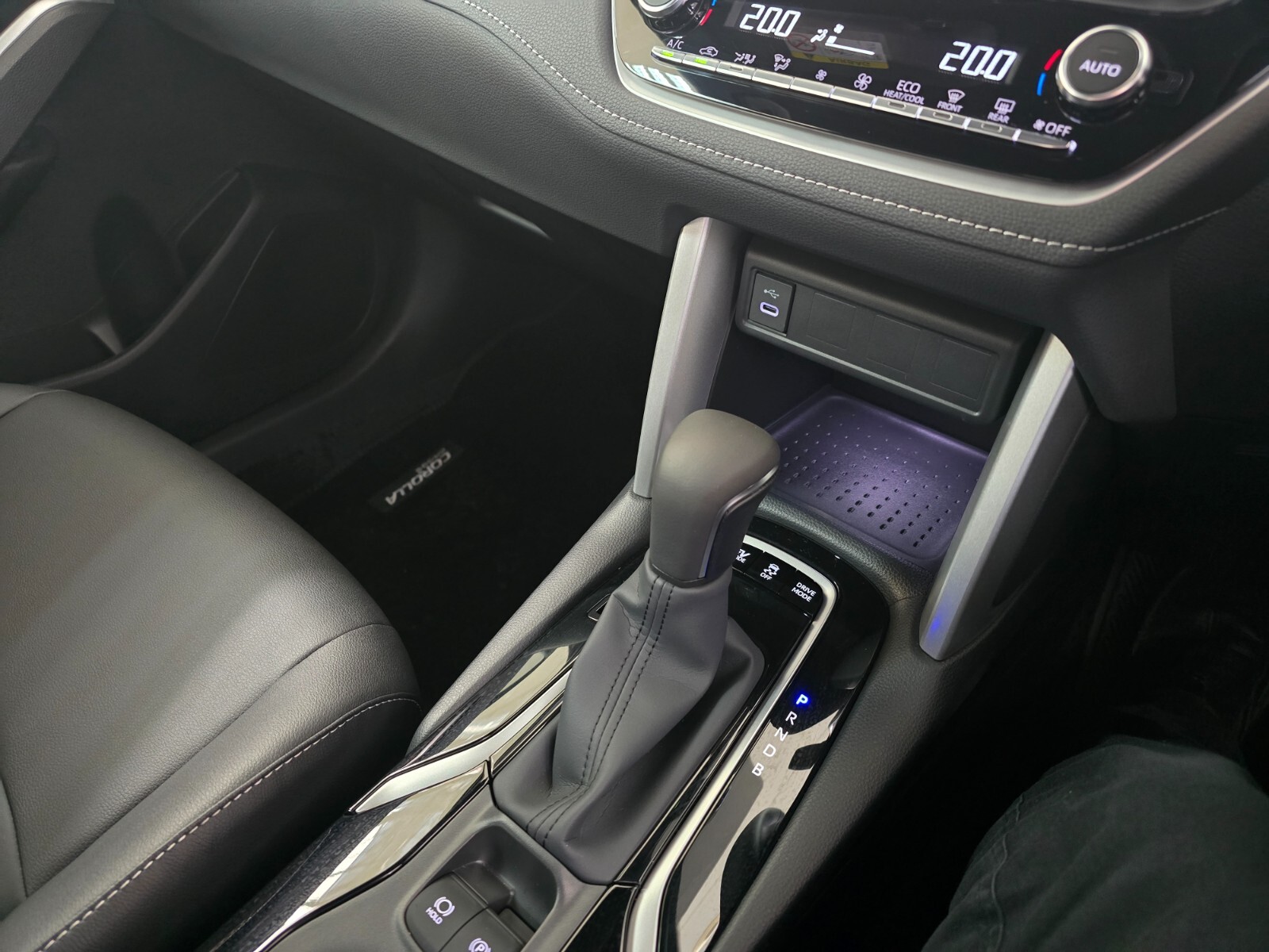 Toyota COROLLA CROSS 1.8 HEV XR