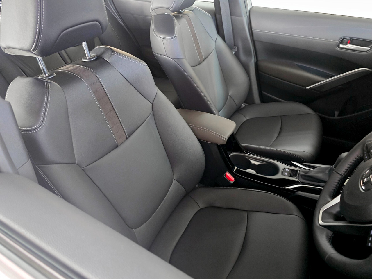 Toyota COROLLA CROSS 1.8 HEV XR