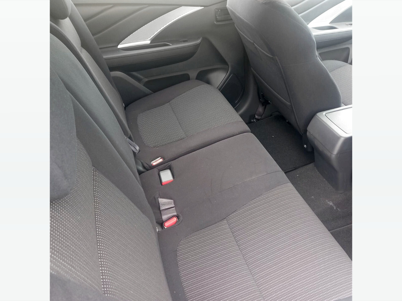 Mitsubishi XPANDER 1.5 MANUAL
