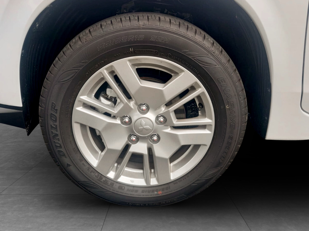 Mitsubishi XPANDER 1.5 MANUAL