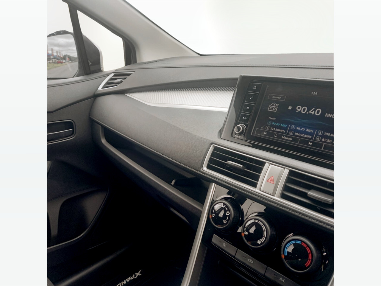 Mitsubishi XPANDER 1.5 MANUAL