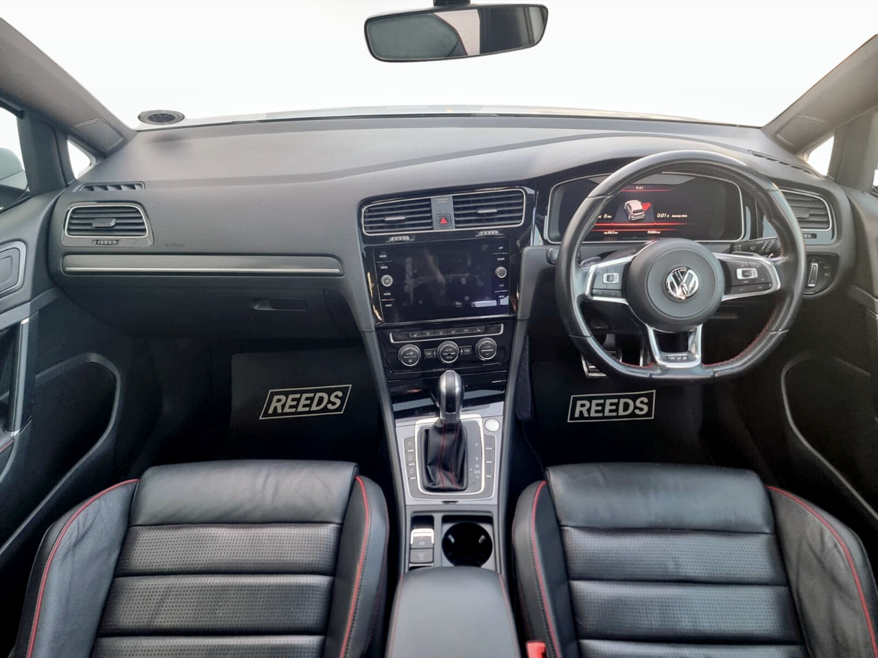 Volkswagen Golf GTI AUTO
