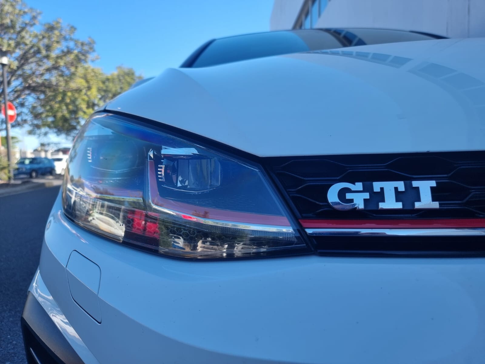 Volkswagen Golf GTI AUTO