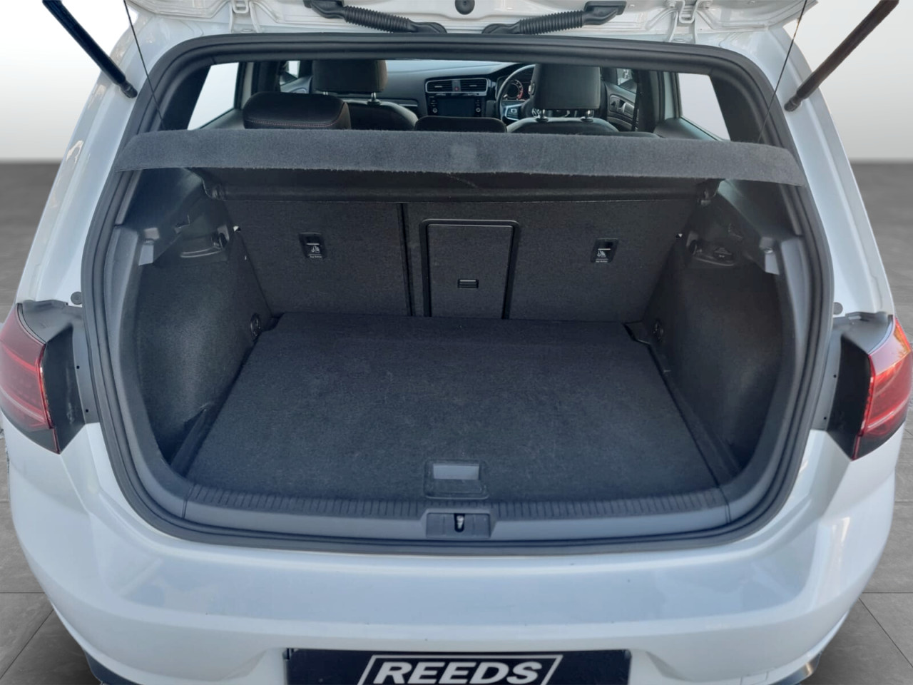 Volkswagen Golf GTI AUTO