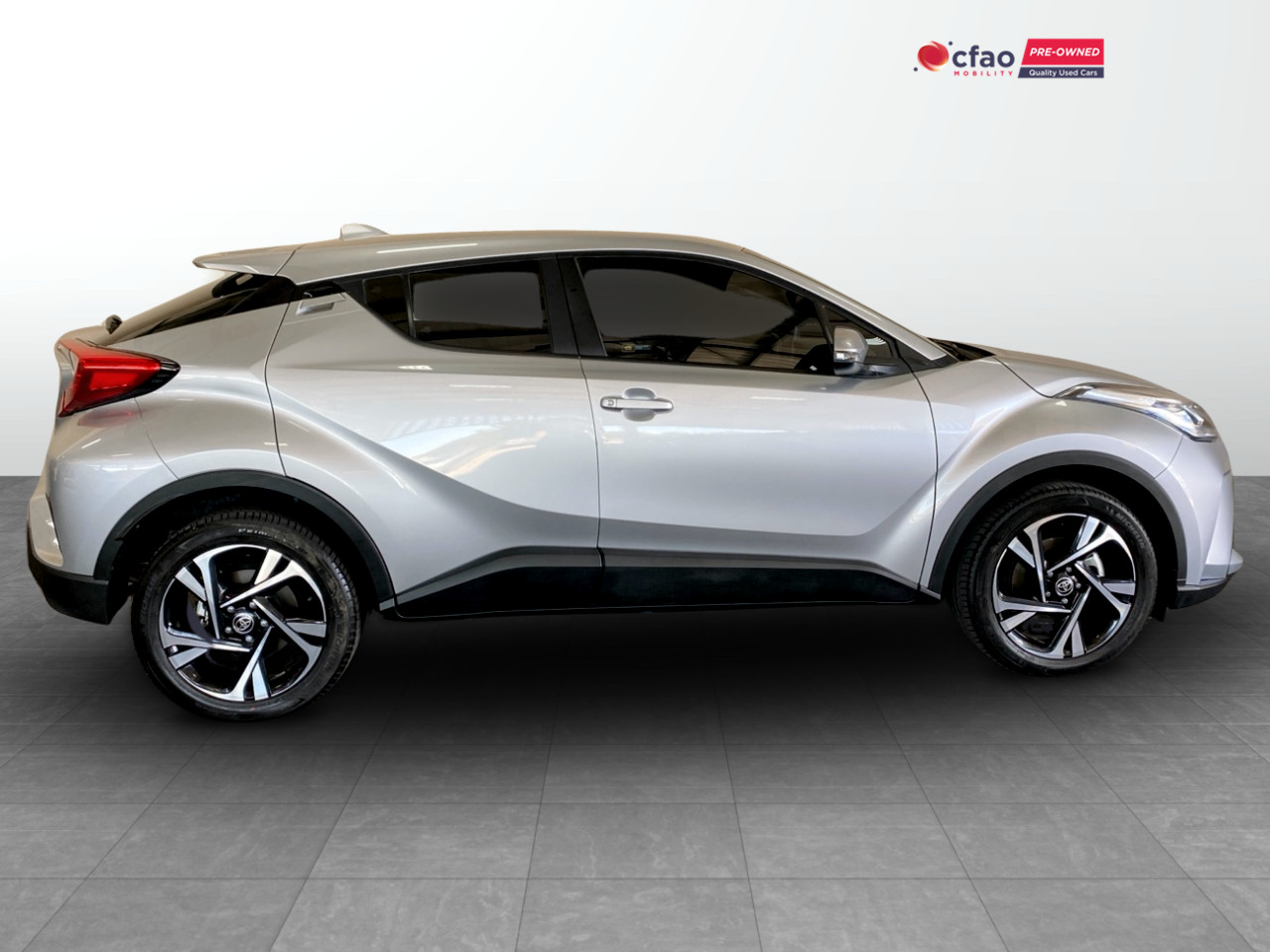 Toyota C-HR 1.2T PLUS AUTO