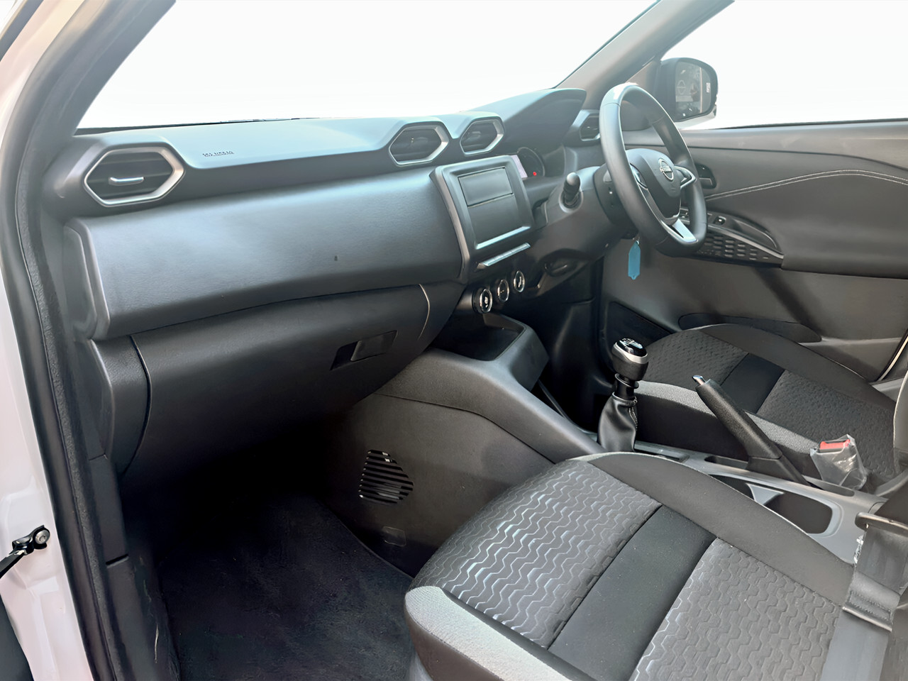 Nissan MAGNITE 1.0 MOVE PANEL VAN