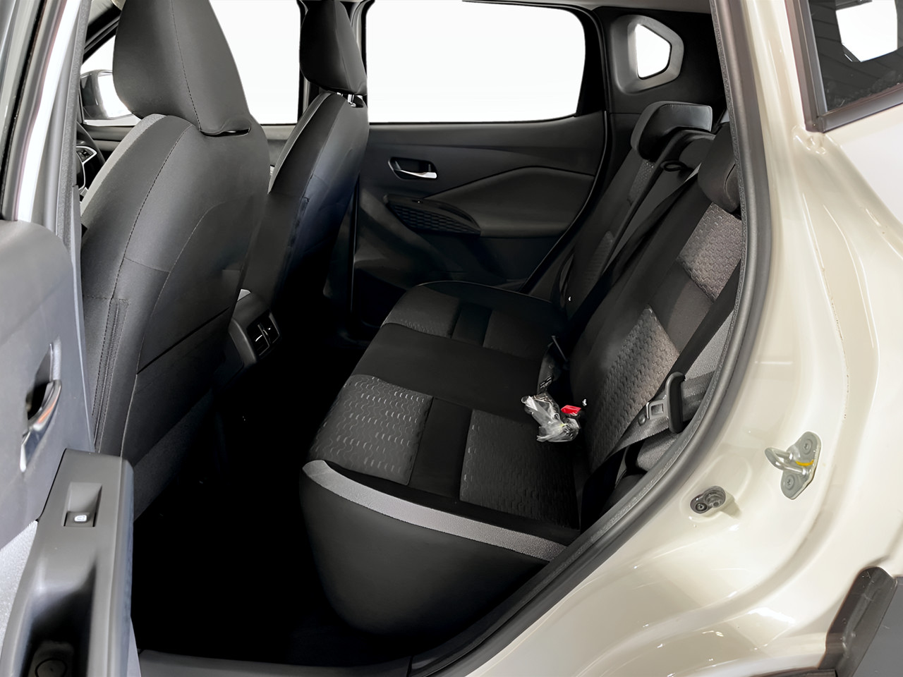 Nissan MAGNITE 1.0 ACENTA MANUAL