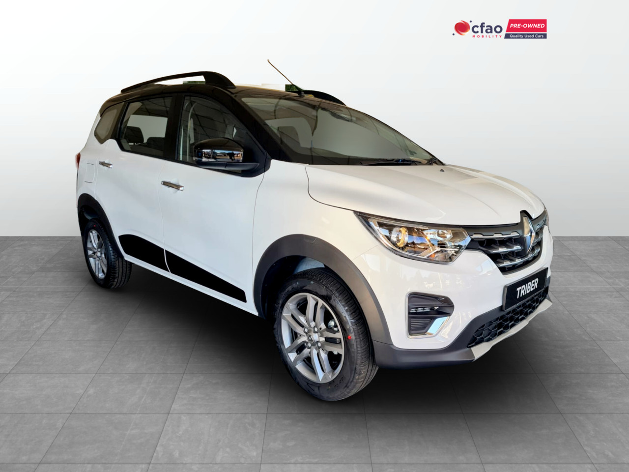 Renault Triber 1.0 PRESTIGE AUTO