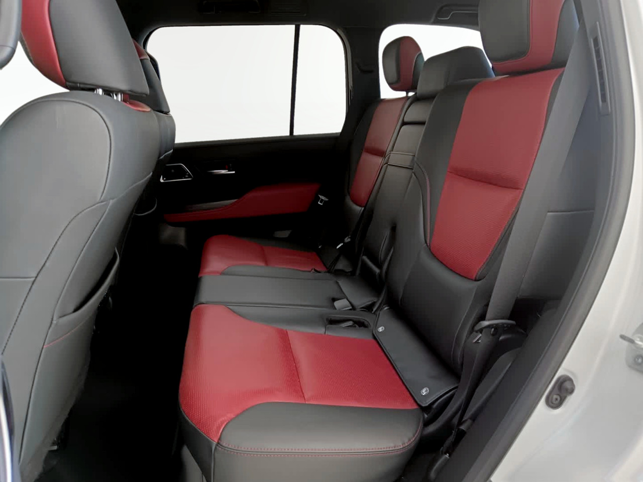 Toyota LAND CRUISER 300 3.3D GR-SPORT