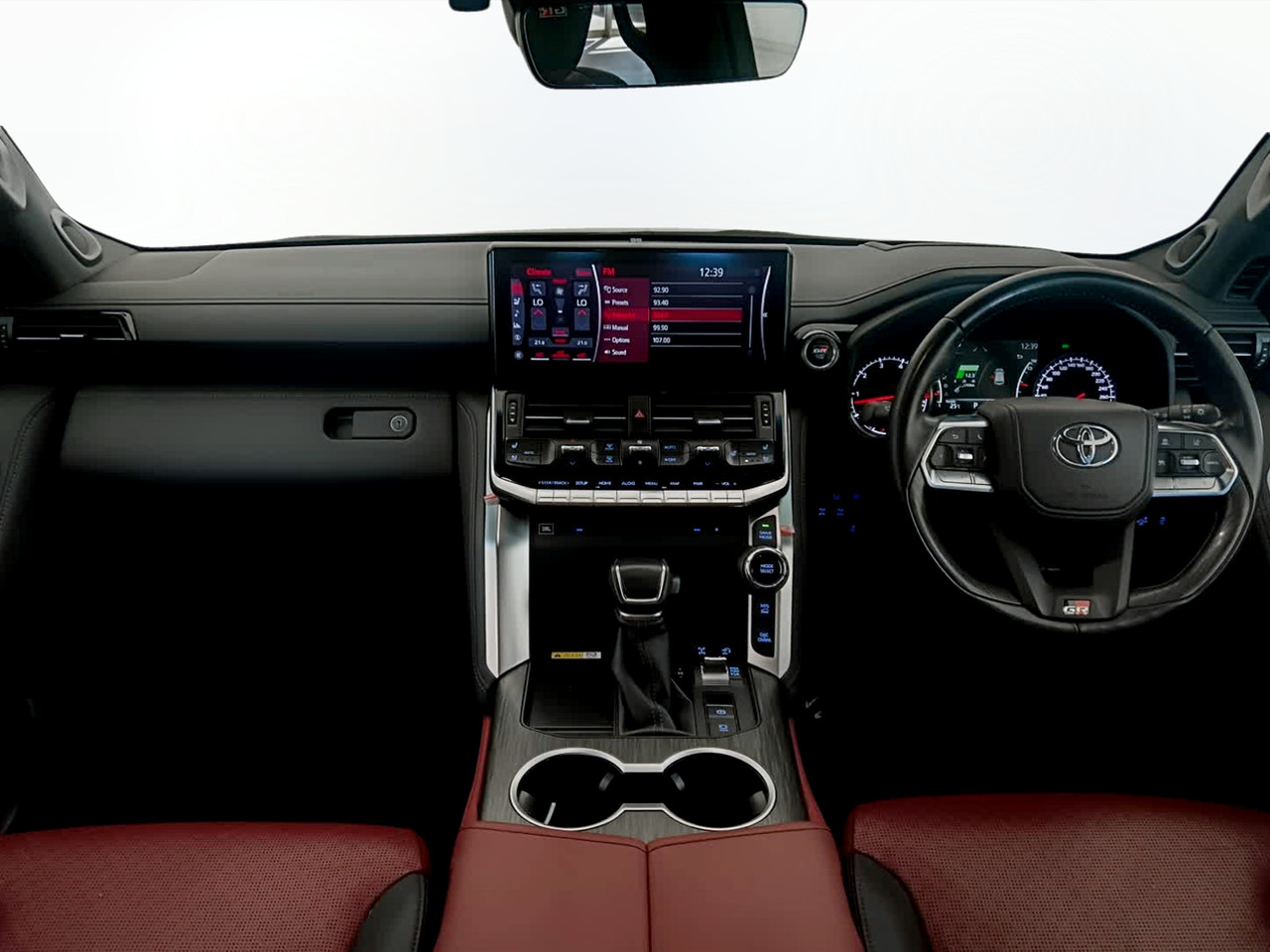 Toyota LAND CRUISER 300 3.3D GR-SPORT