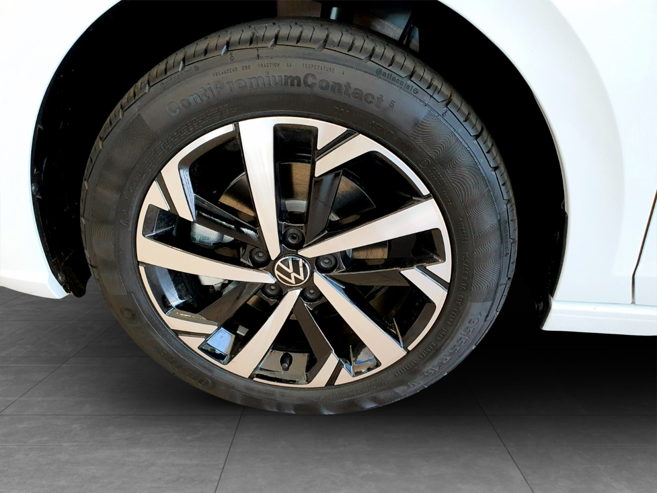 Volkswagen Polo 1.0 TSI LIFE