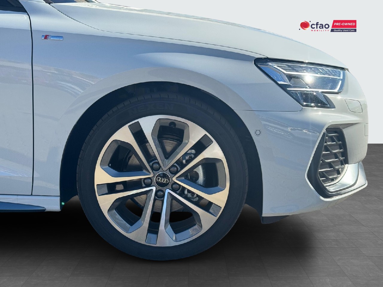 Audi A3 SEDAN 35TFSI S LINE