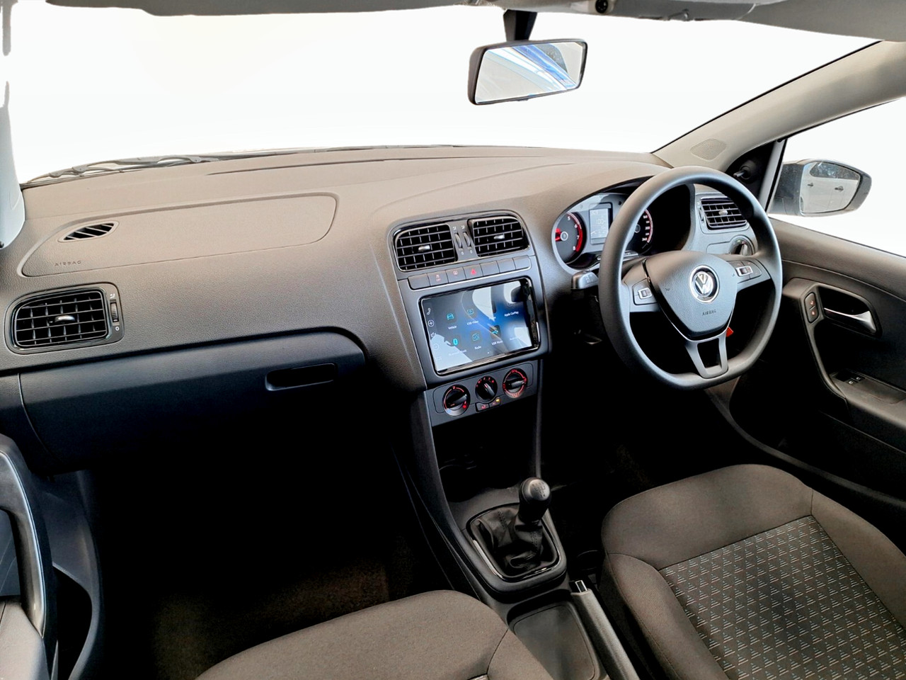 Volkswagen POLO VIVO HATCH 1.4
