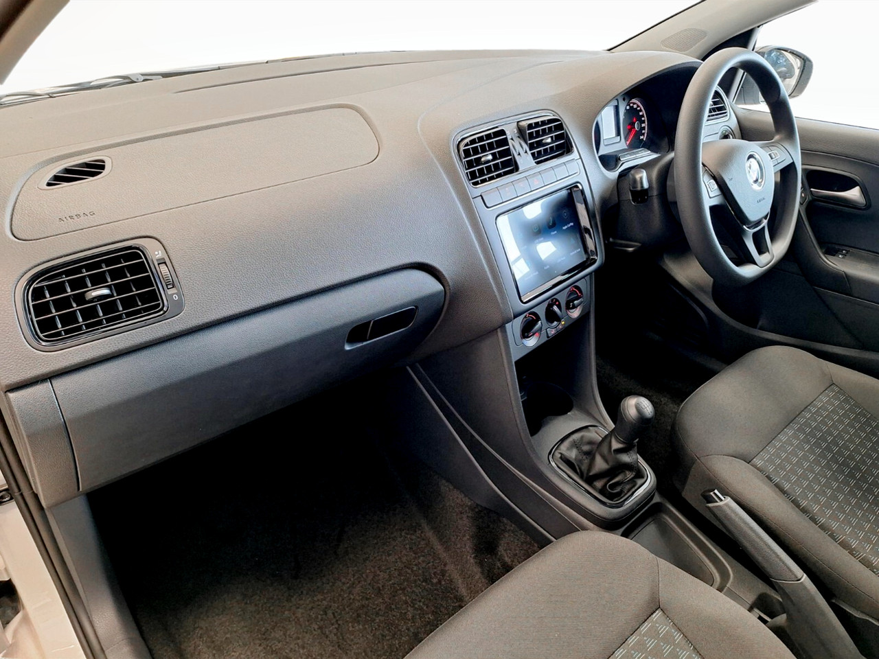 Volkswagen POLO VIVO HATCH 1.4