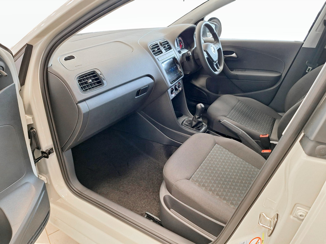 Volkswagen POLO VIVO HATCH 1.4