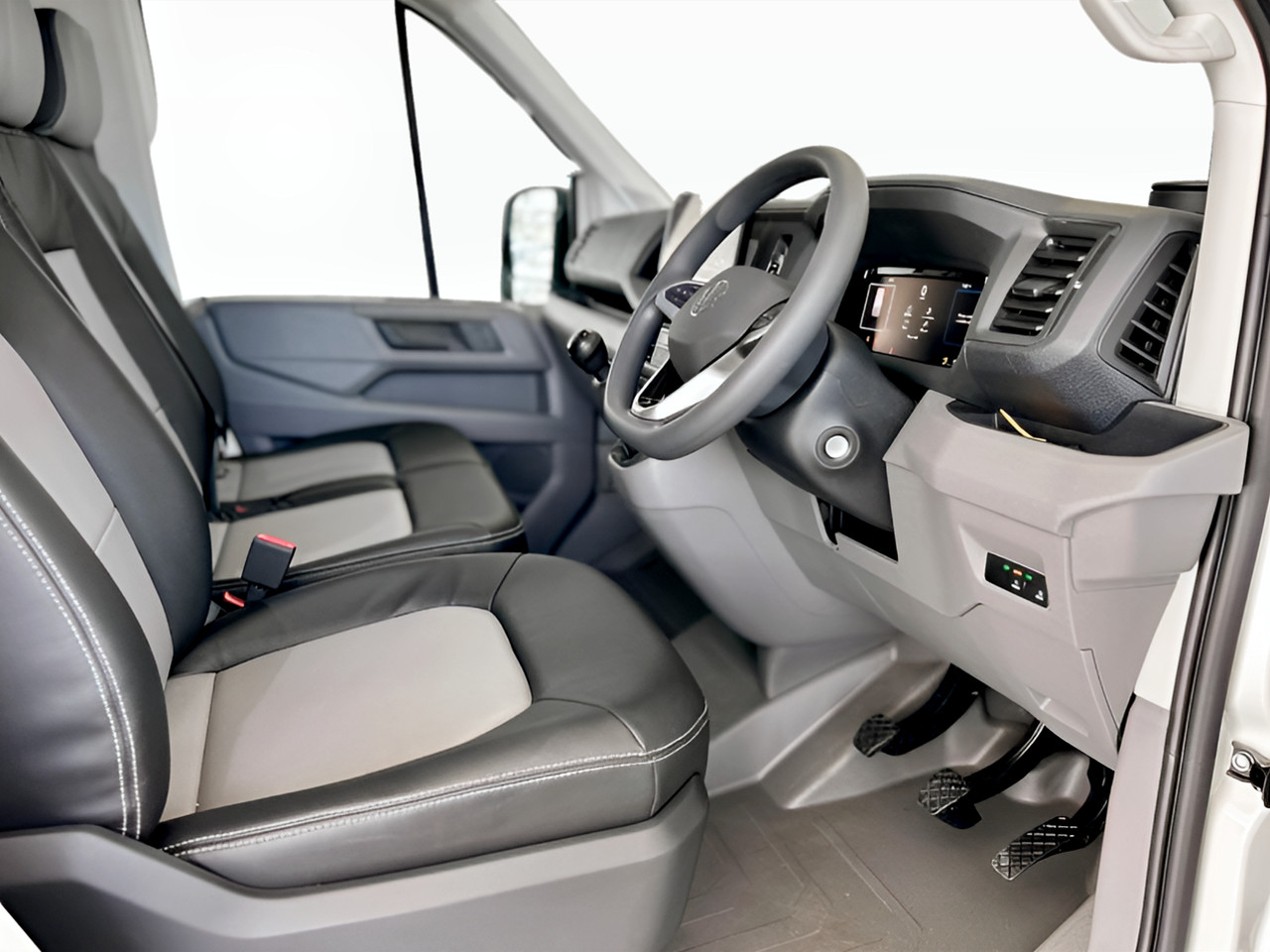 Volkswagen Crafter 2.0 TDI 50 Bus Conversion ready