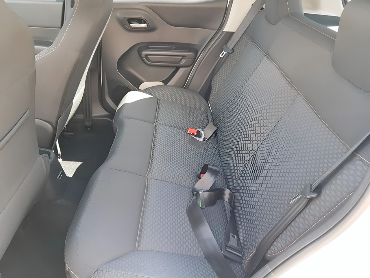 Citroen C3 1.2 PURETECH FEEL (60KW)