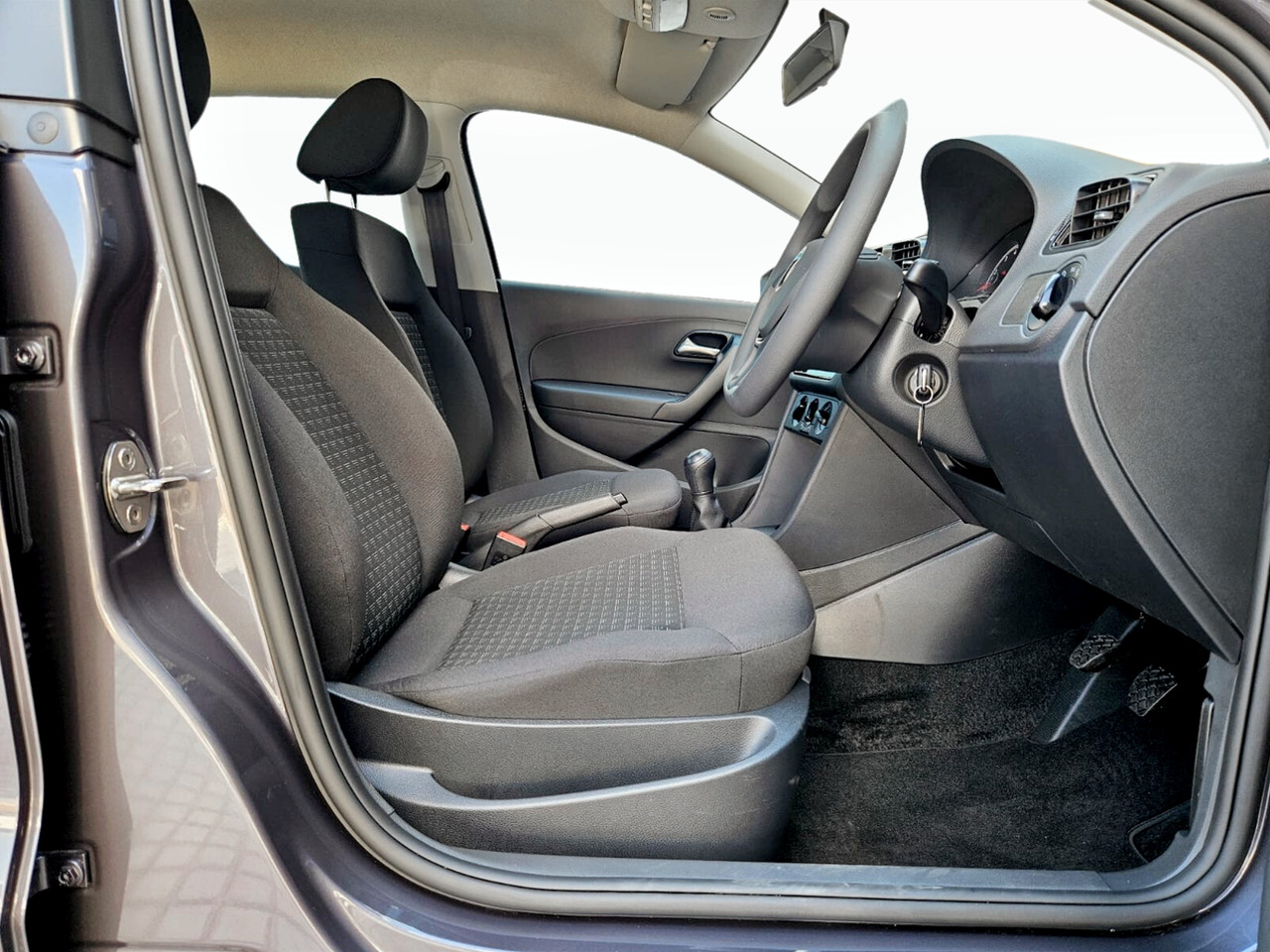 Volkswagen POLO VIVO HATCH 1.4