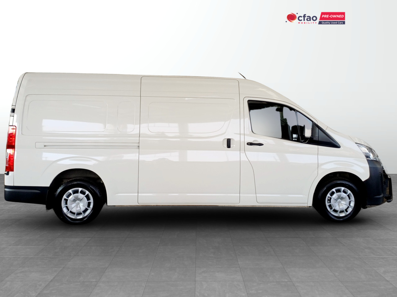 Toyota QUANTUM 2.8 SLWB PANEL VAN