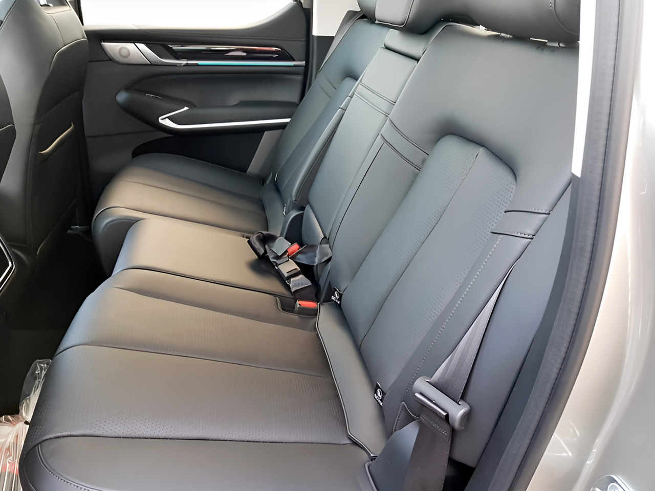 GWM P500 2.0T HEV DOUBLE CAB ULTRA LUXURY 4X4