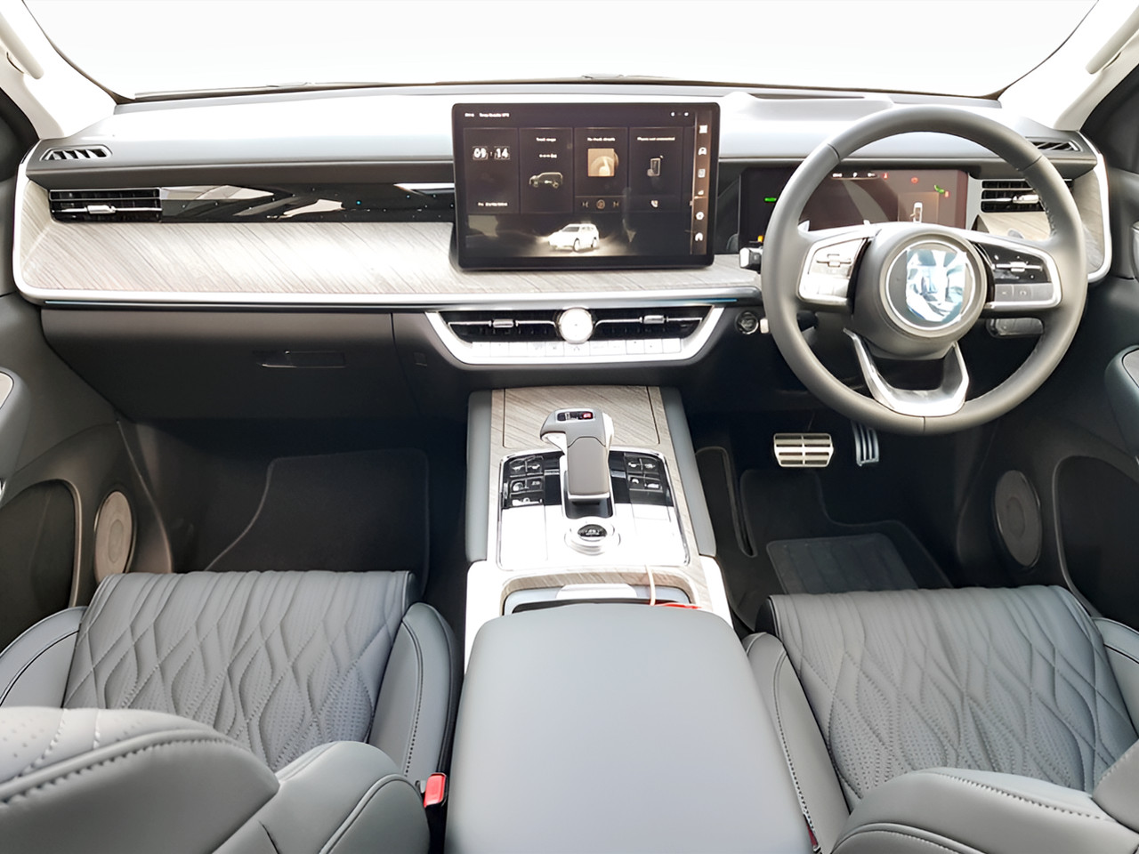 GWM TANK 500 2.0T HEV ULTRA LUXURY 4WD