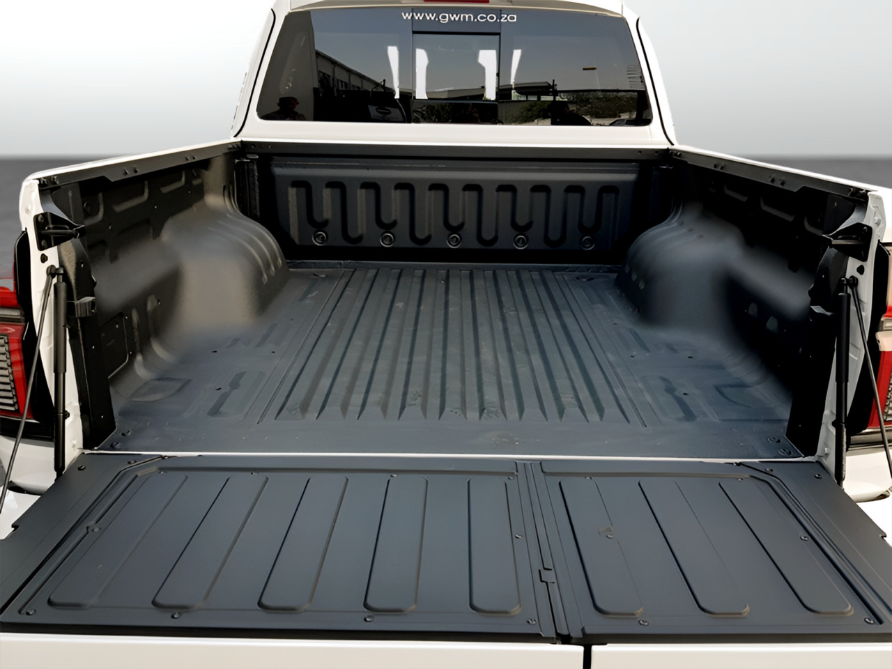 GWM P500 2.4T DOUBLE CAB SUPER LUXURY 4X4