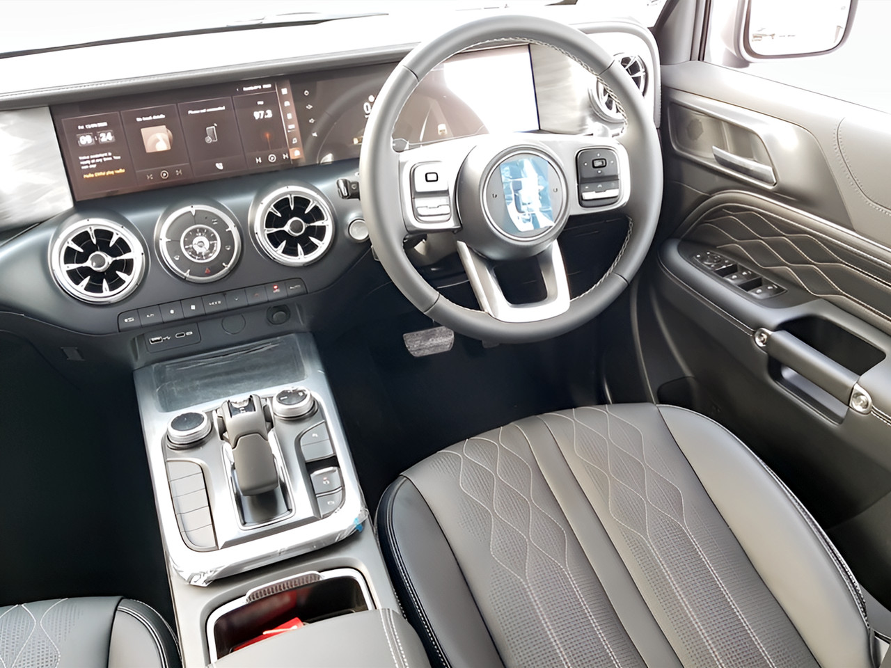 GWM TANK 300 2.4TD LUXURY A/T