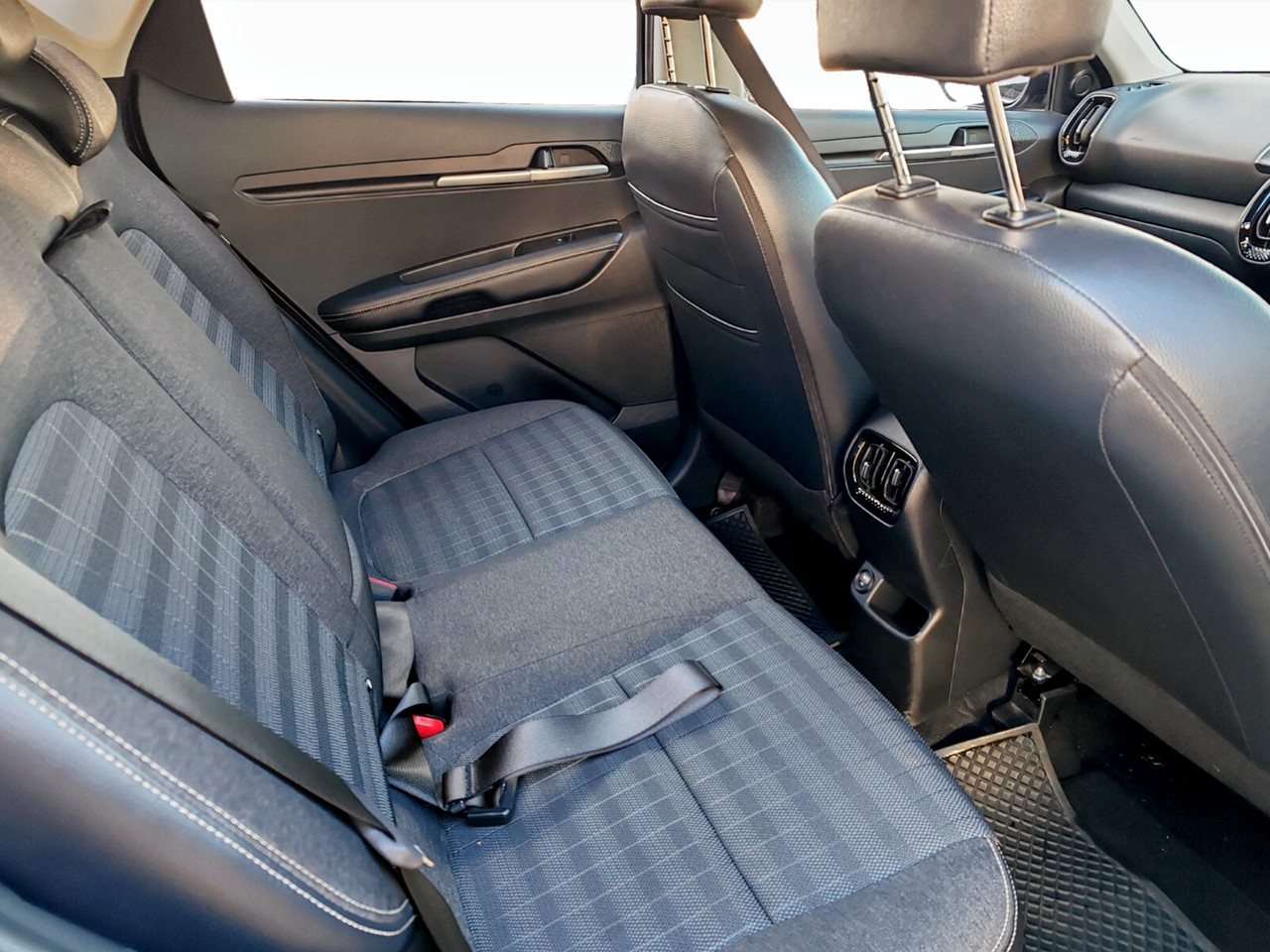 Kia SONET 1.5 EX CVT