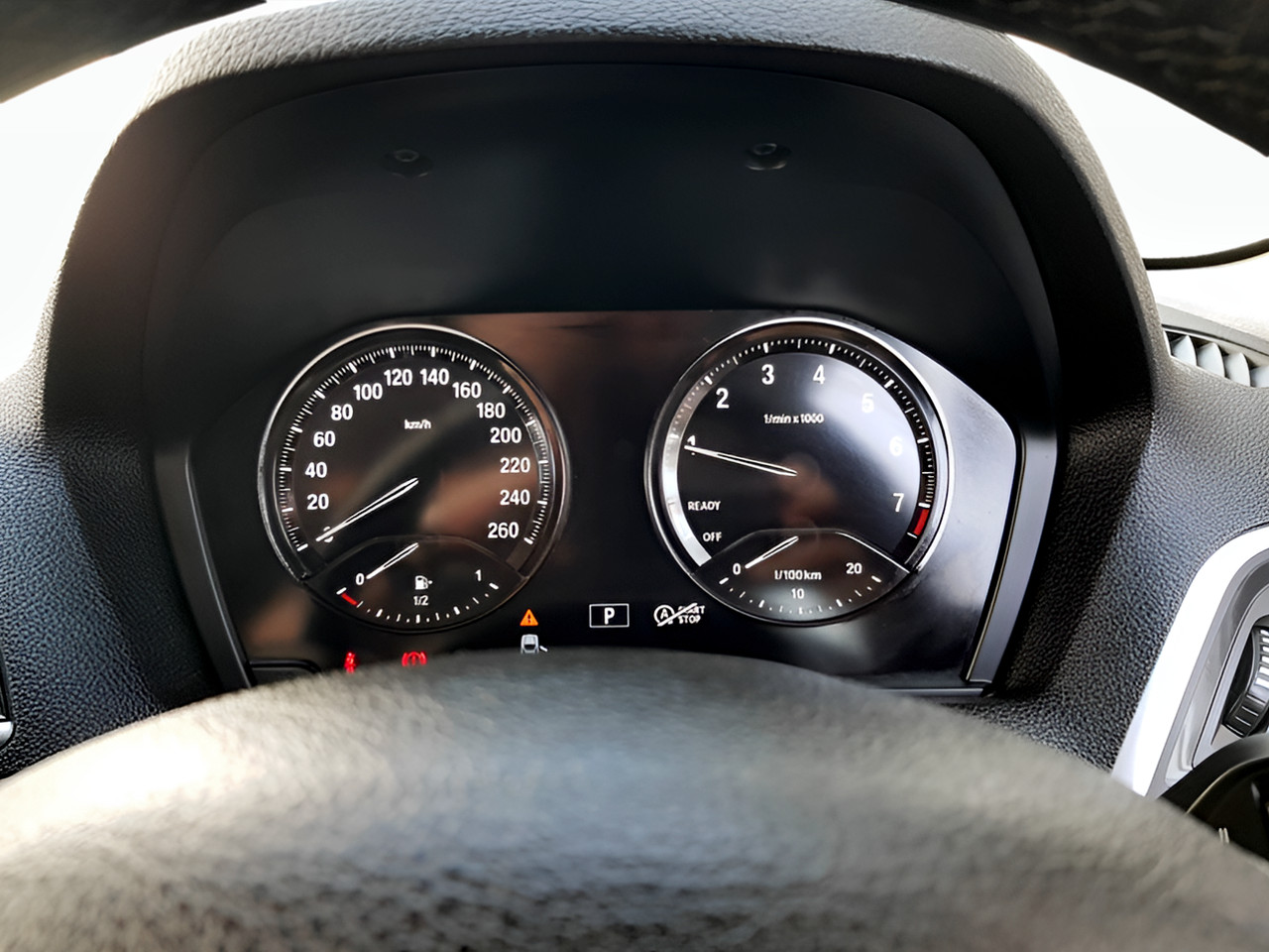 BMW 1 Series 118i 5-door auto