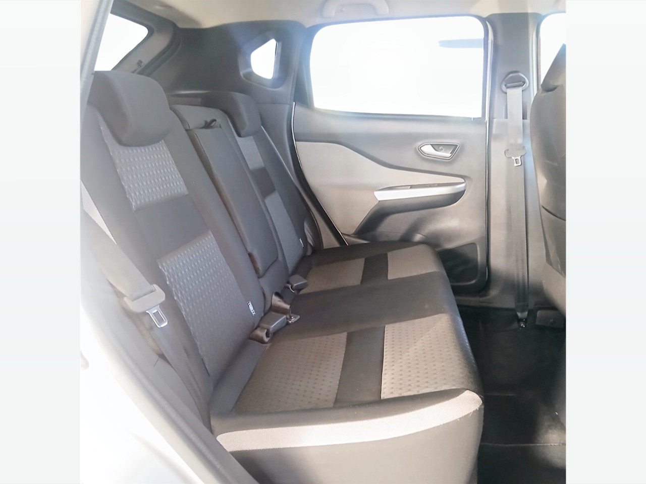 Nissan MAGNITE 1.0 ACENTA PLUS AUTO