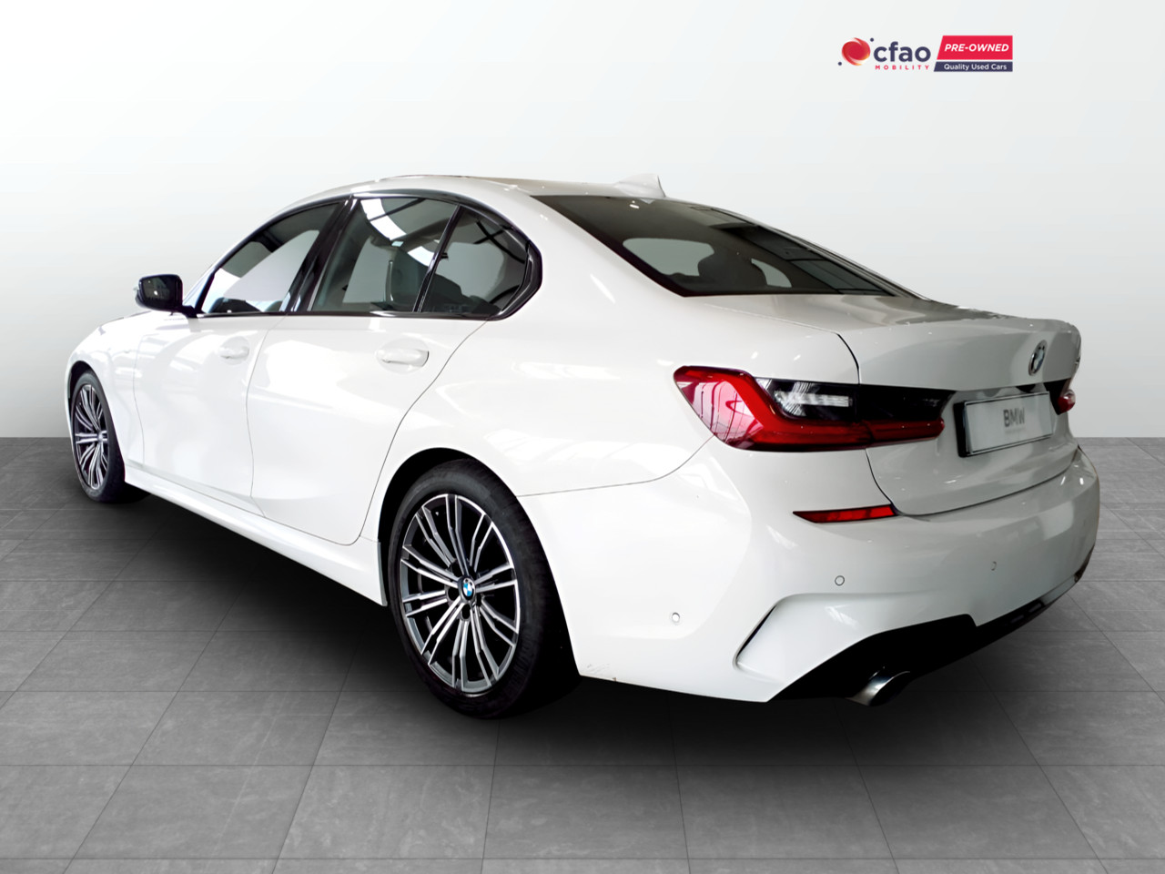 BMW 3 Series 320i M SPORT A/T