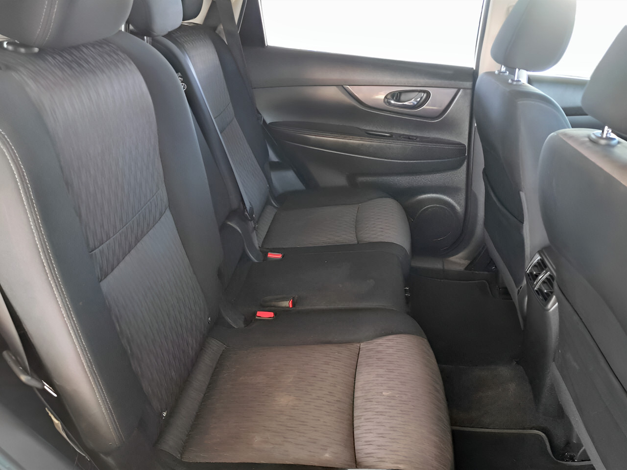 Nissan X-Trail 2.5 ACENTA 4X4 CVT 7s