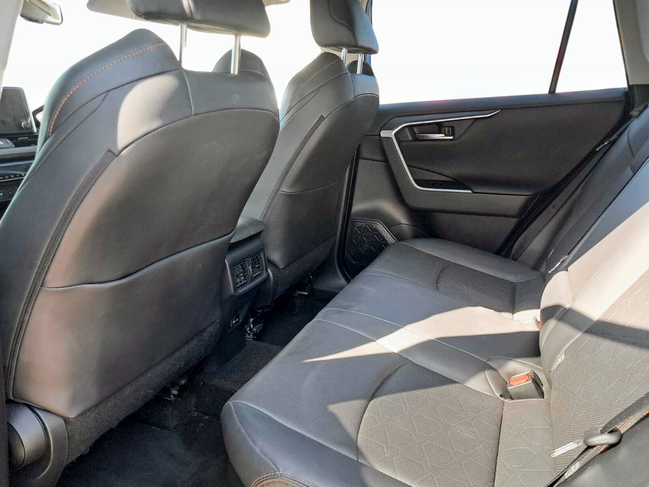 Toyota RAV4 2.5 HYBRID GX-R E-FOUR